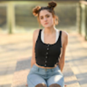 Meet your Posher, Ally